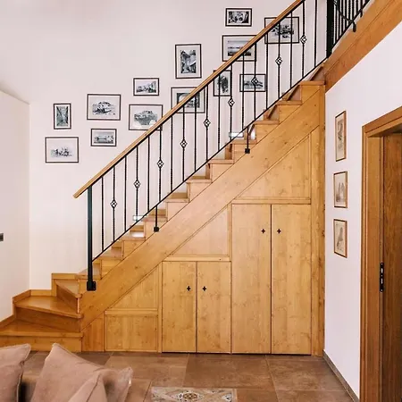 Stavlos Villa Jaliszósz
