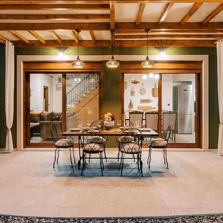 Villa Stavlos